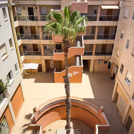 Beachfront Primera Linea 2-04 *